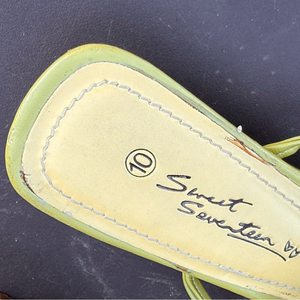 SWEET SEVENTEEN Size 10 Green Yellow Pink Kitten Heel Sandals - Picture 12 of 15